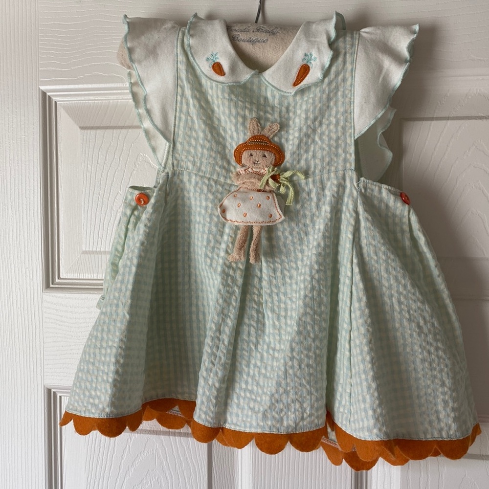 Adorable like new Bunnies by the Bay 2-pc set!  Size 3-12 months - up to 20lbs